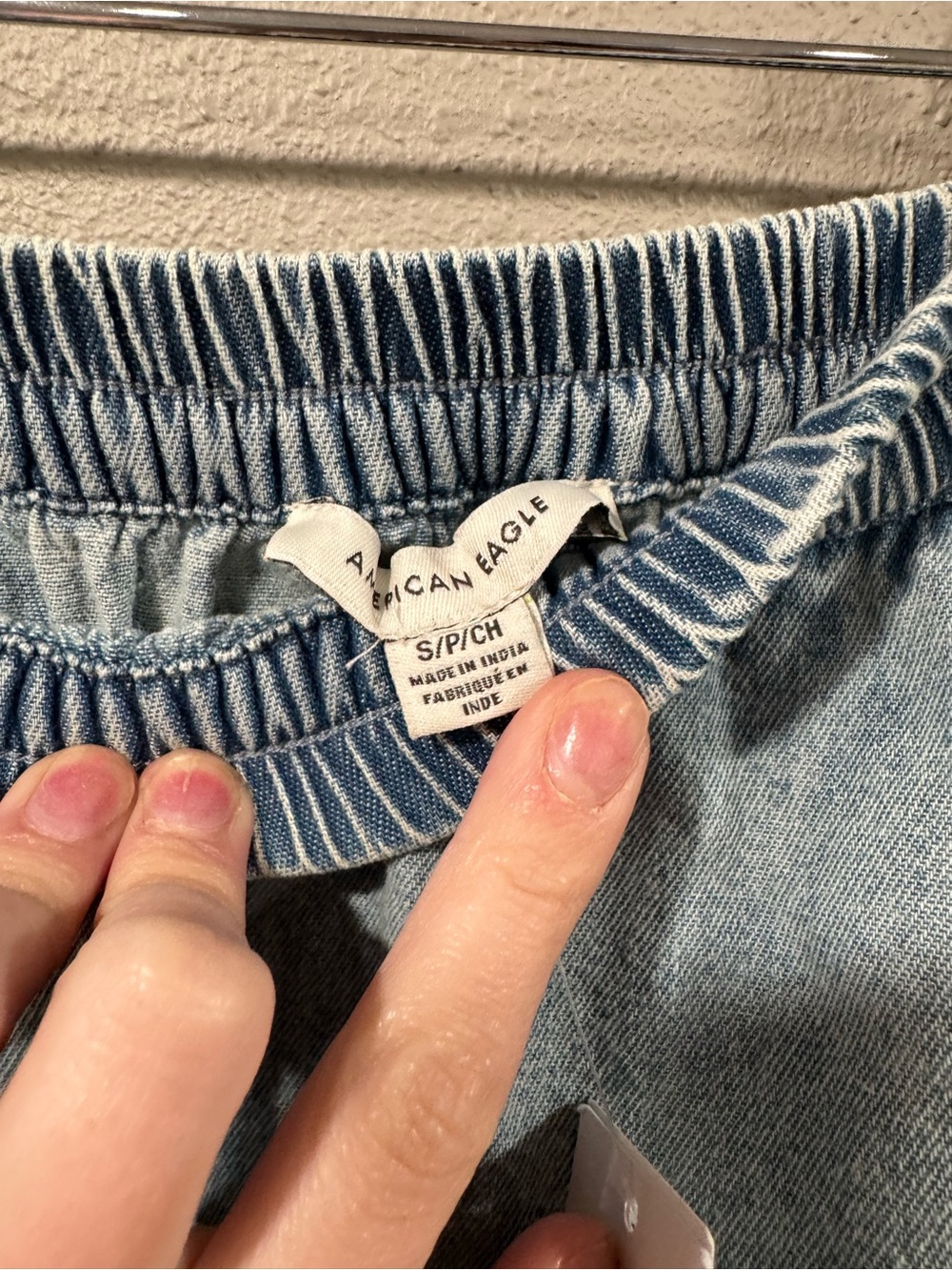 NWT American Eagle Denim Skirt Stretch Waistband - Picture 5 of 6